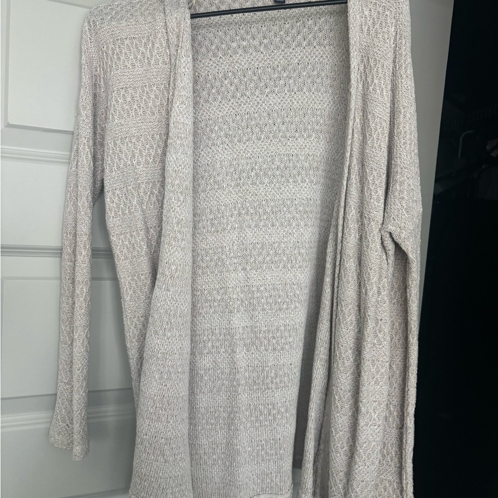 American Eagle Outfitters Light Gray Open-Front Cardigan